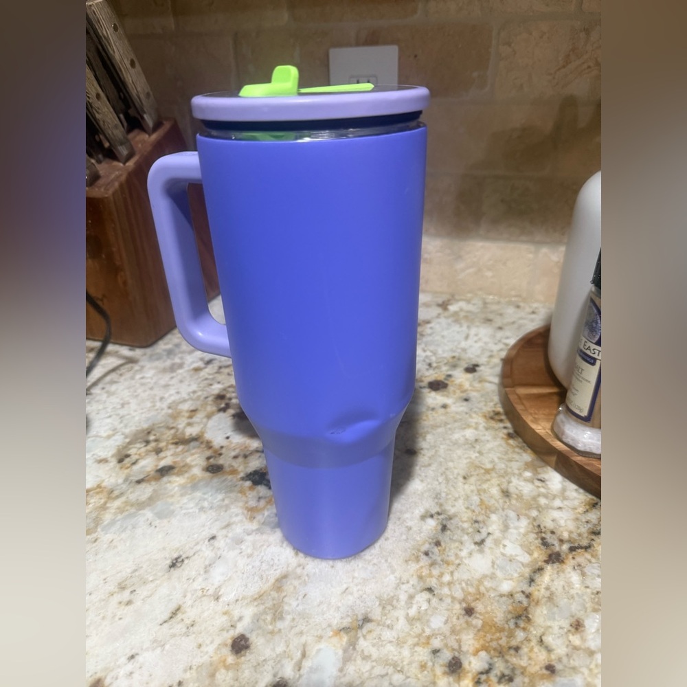 Hydrojug 40oz Travel Mug with Green Lid